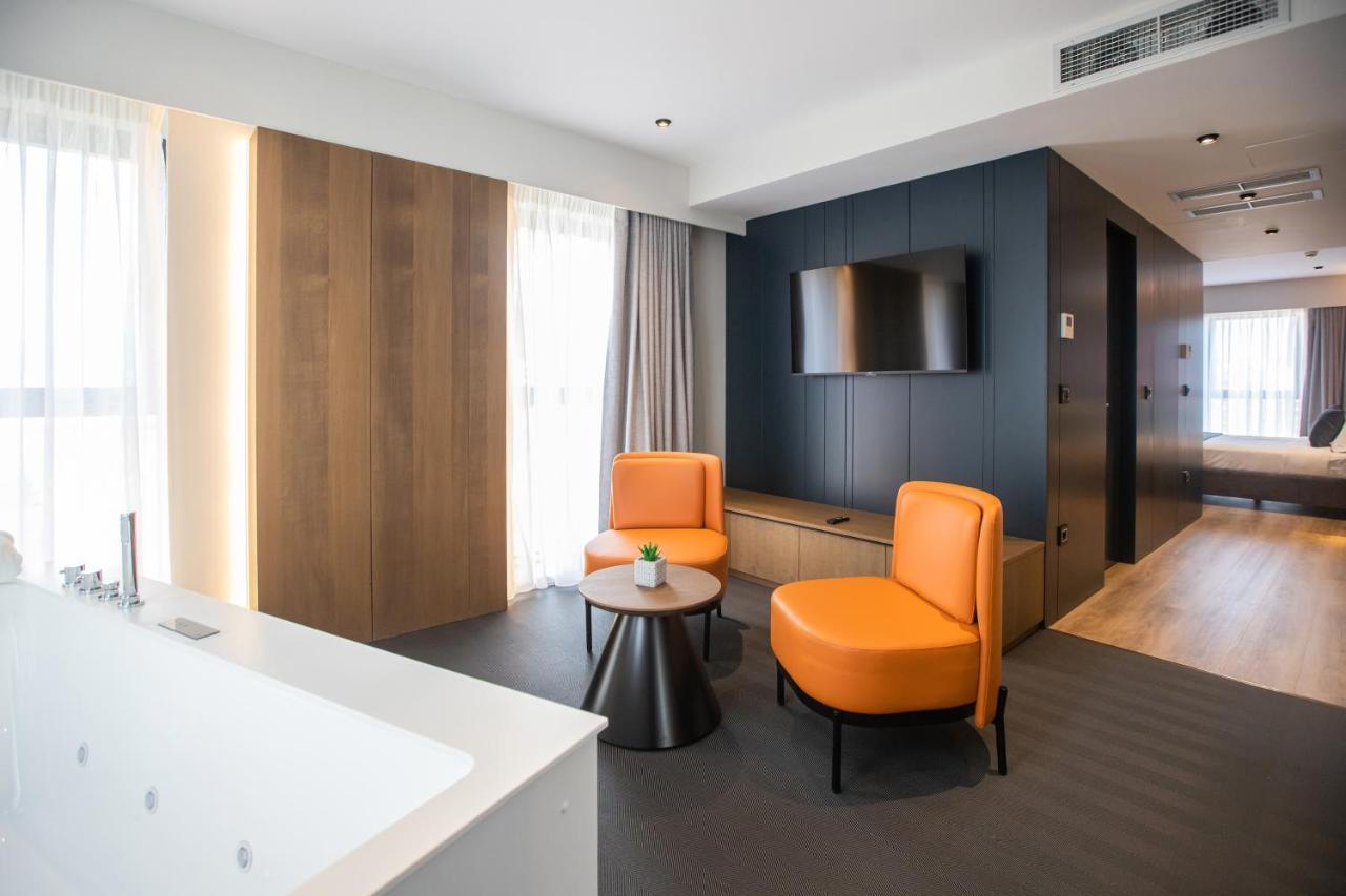 Hotel Elisa Tirana, Affiliated By Melia Eksteriør bilde